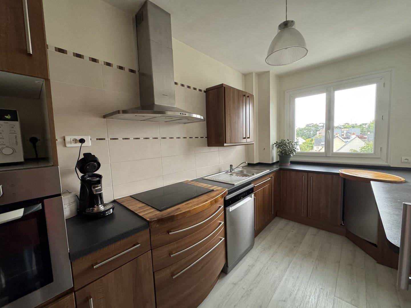 Appartement 3 pièces 73 m² · à Joué-lès-Tours · 73,3 m² · 156 000 €