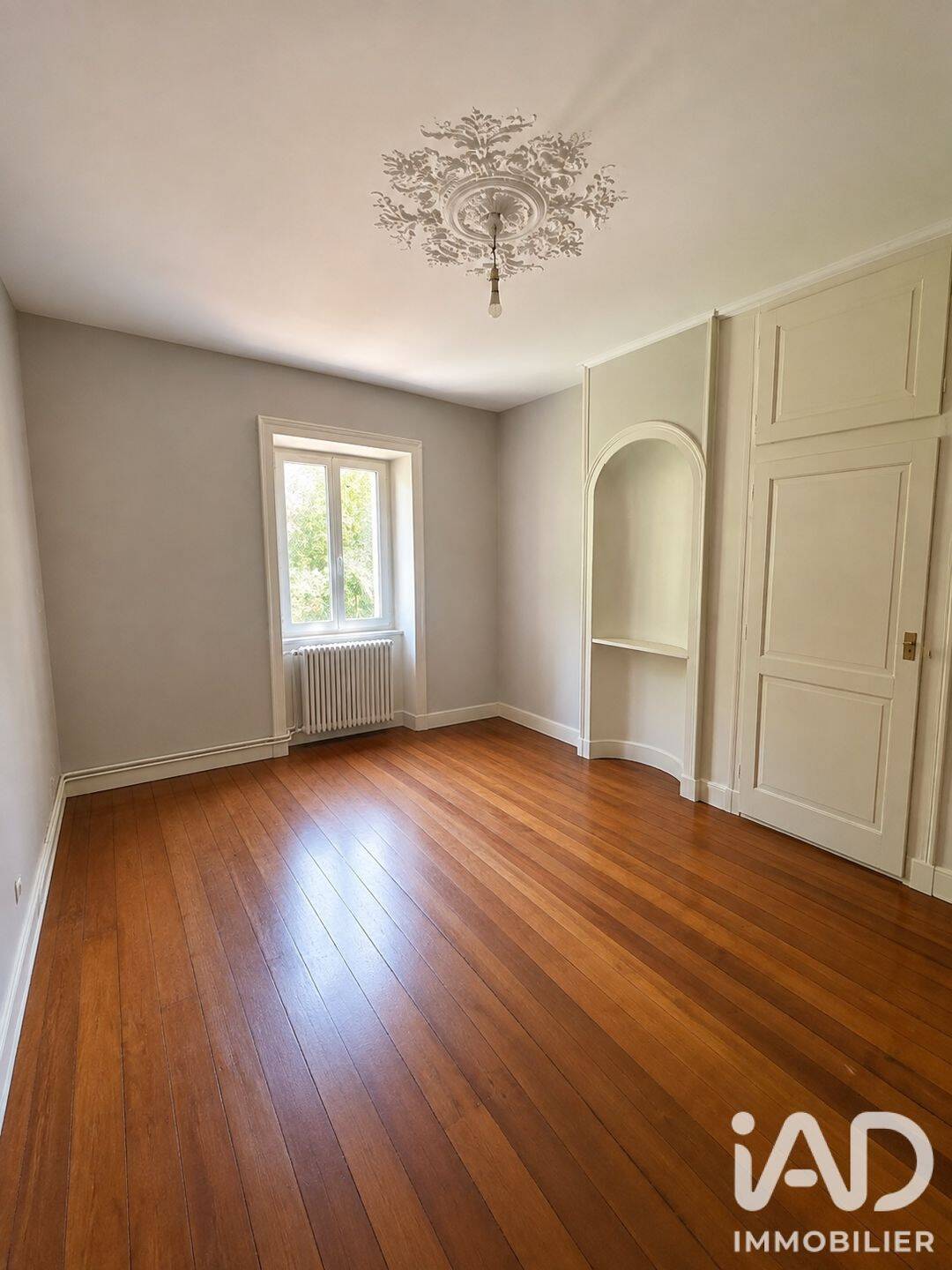 Appartement 3 pièces 87 m² · à Dole · 86,7 m² · 140 000 €