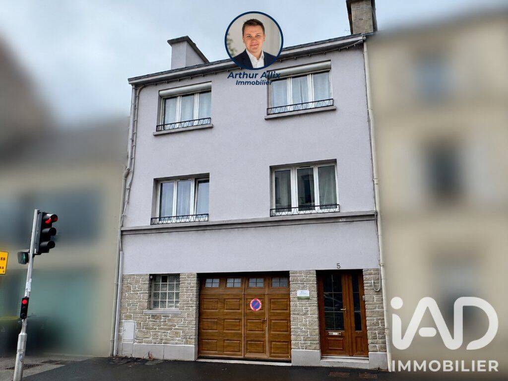 Maison 7 pièces 160 m² · à Cherbourg-en-Cotentin · 159,5 m² · 330 000 €
