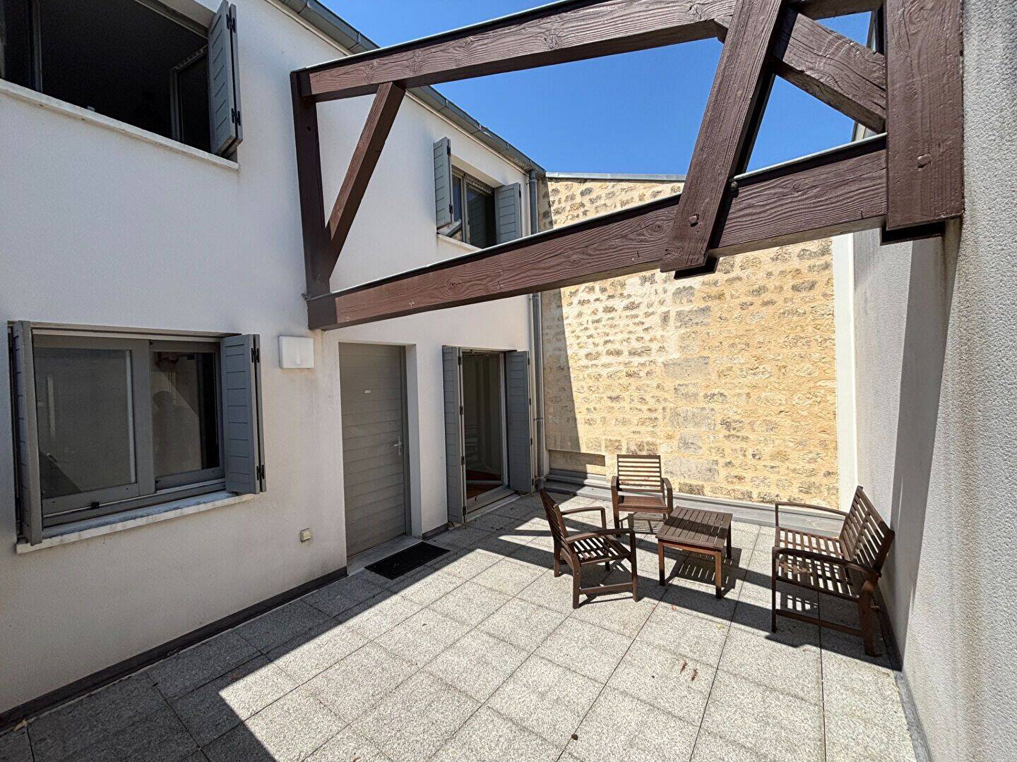 Appartement 3 pièces 72 m² · à Bordeaux · 72 m² · 1 256 €/mois