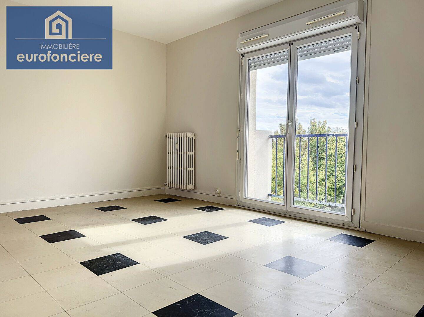 Appartement 3 pièces 60 m² · à Arcis-sur-Aube · 59,7 m² · 550 €/mois