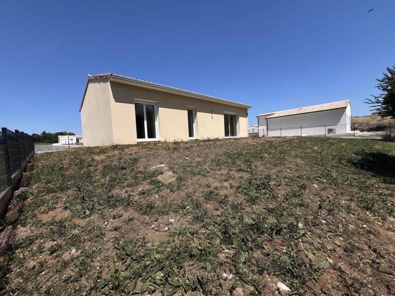 Maison 4 pièces 83 m² · à Mirambeau · 83 m² · 850 €
