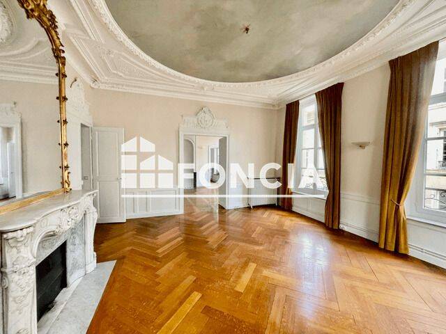 Appartement 4 pièces 176 m² · à Nancy · 176,4 m² · 1 720 €