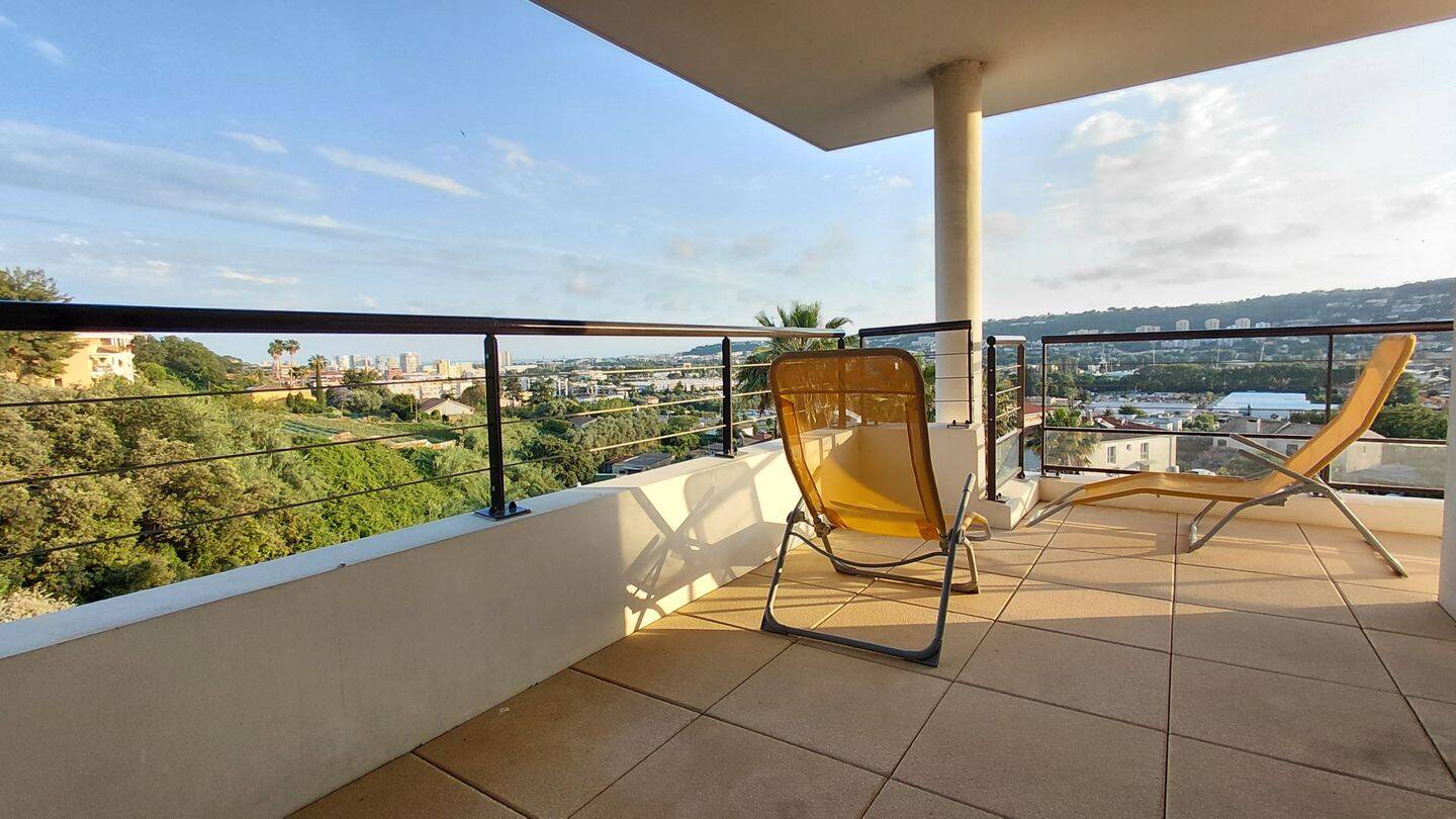 Appartement 2 pièces 44 m² · à Nice · 43,9 m² · 1 300 €