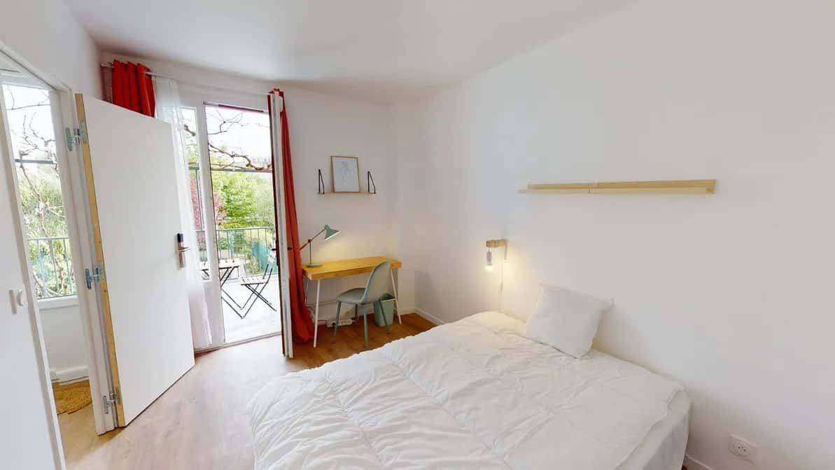 Appartement 1 pièce 15 m² · à Issy-les-Moulineaux · 15 m² · 900 €/mois