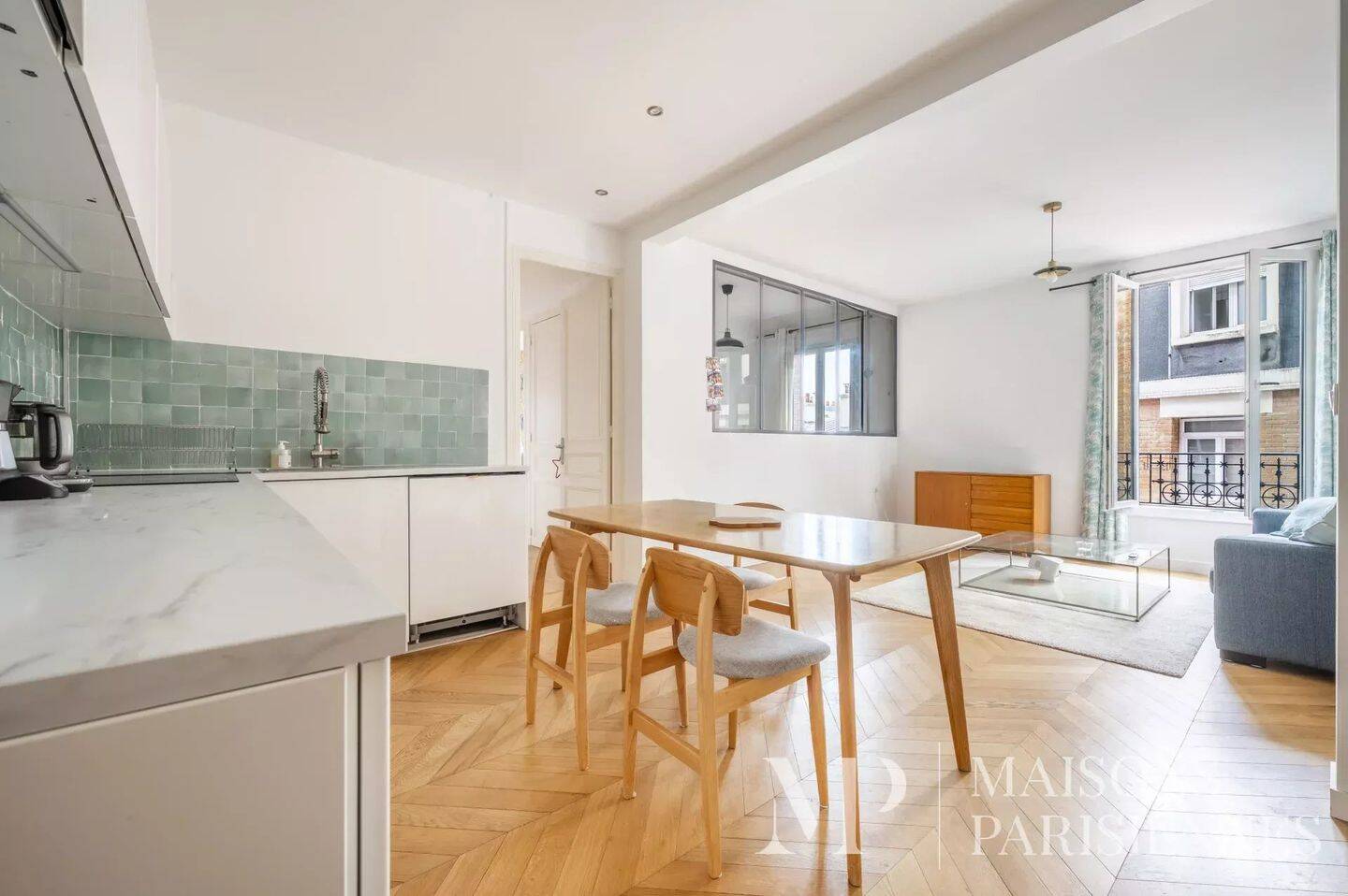 Appartement 3 pièces 56 m² · à Paris 18ème Arrondissement · 56,2 m² · 695 400 €