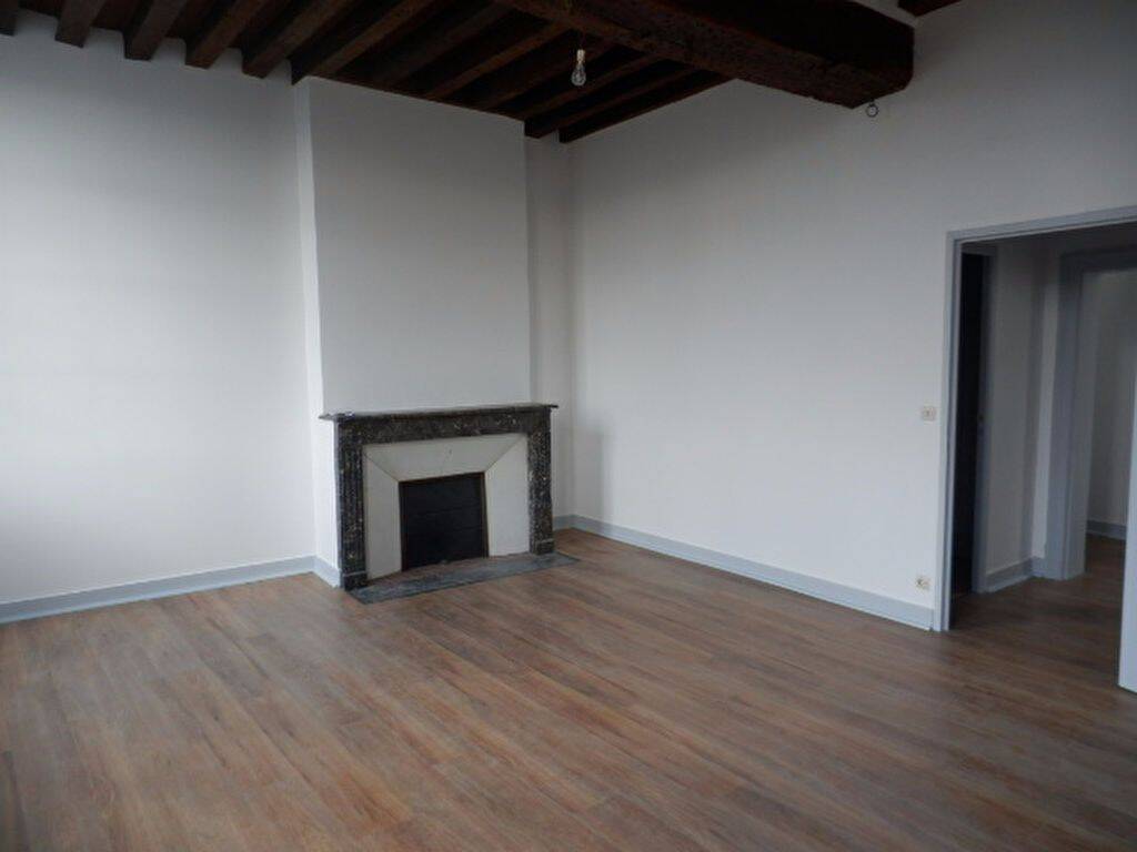 Appartement 2 pièces 62 m² · à Loches · 62 m² · 615 €