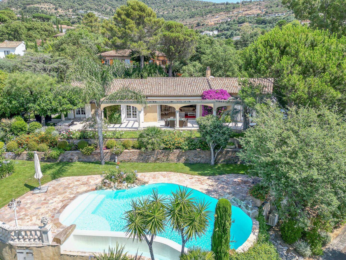 Maison 6 pièces 280 m² · à Grimaud · 280 m² · 2 700 000 €