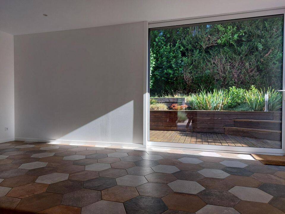 Maison 5 pièces 100 m² · à Nailly · 100 m² · 1 000 €