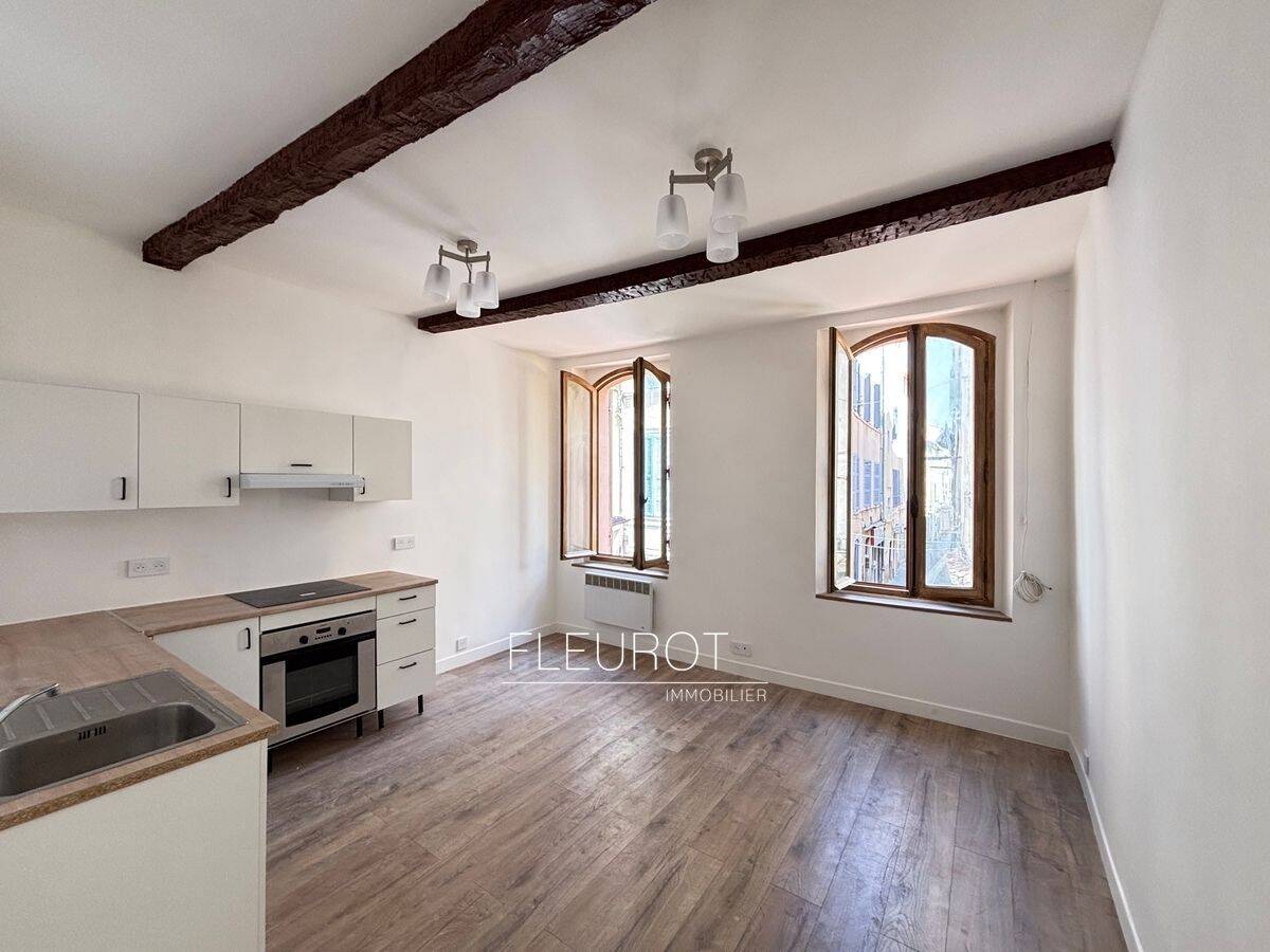 Appartement 2 pièces 28 m² · à La Ciotat · 28 m² · 690 €/mois