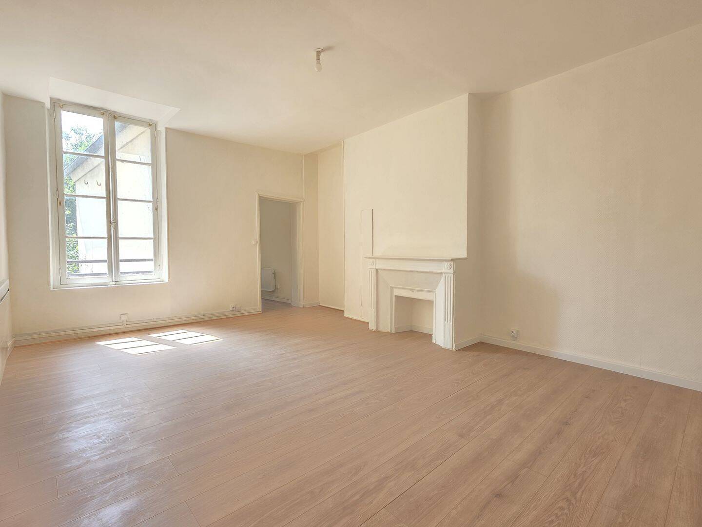 Appartement 1 pièce 32 m² · à Saint-Germain-en-Laye · 32,1 m² · 249 000 €