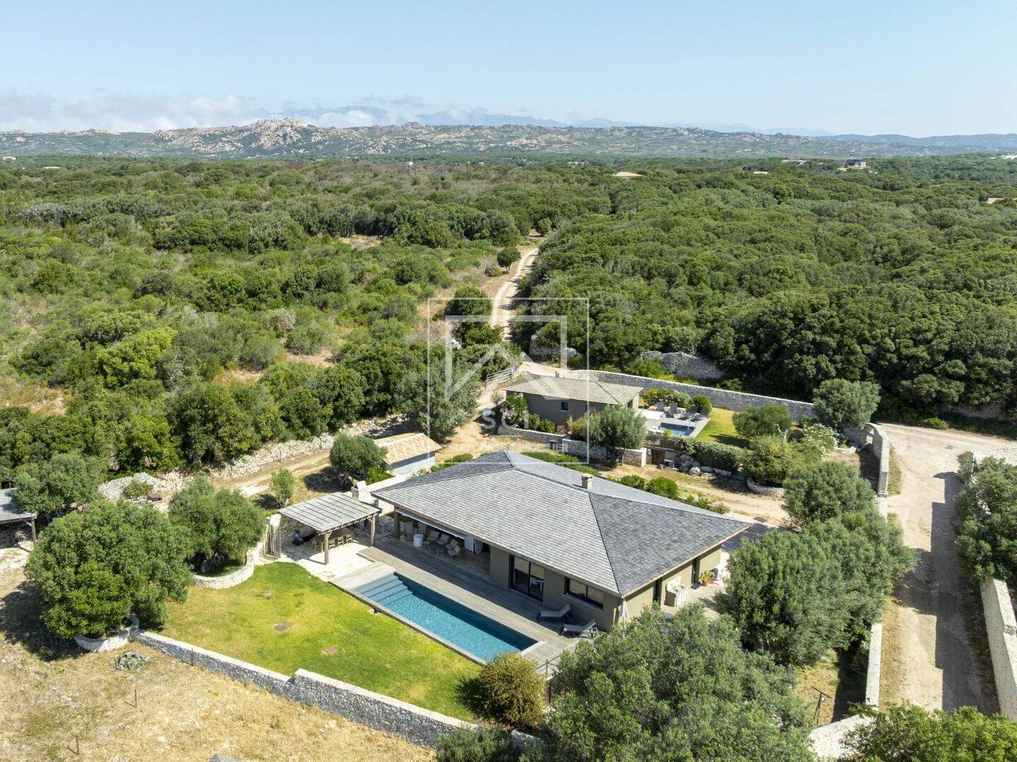 Maison 7 pièces 170 m² · à Bonifacio · 170 m² · 2 150 000 €