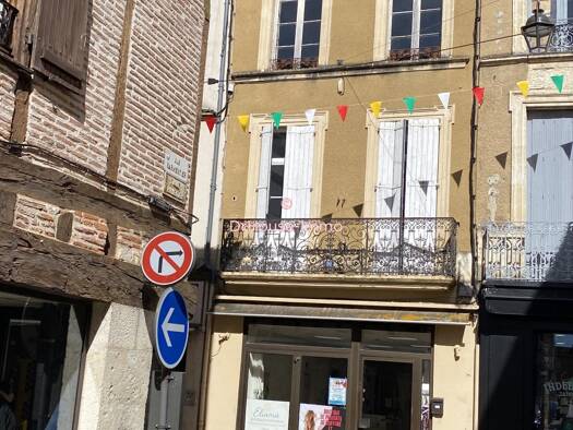 Immeuble à vendre 60 000 € 270 m² Sainte Catherine Villeneuve-sur-Lot 47300