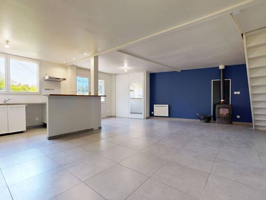 Appartement à vendre 260 000 € 3 pièces 2 chambres 65,3 m² RDC Le Vernay Caluire-et-Cuire 69300
