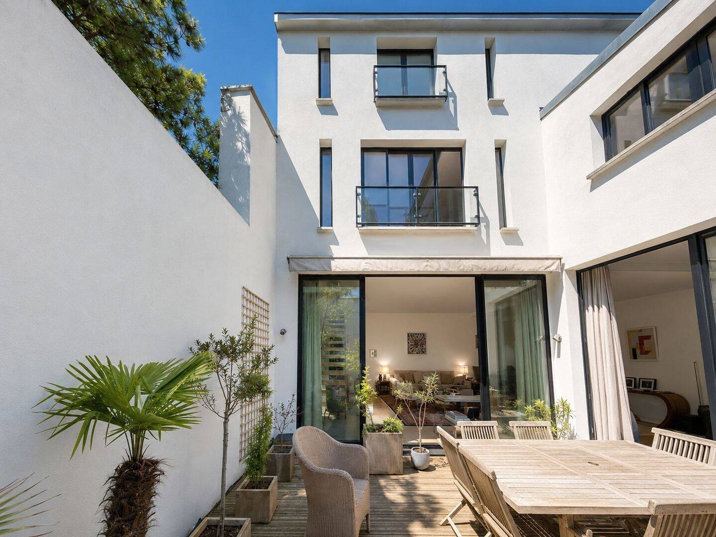 Maison 7 pièces 218 m² · à Saint-Cloud · 218 m² · 1 690 000 €