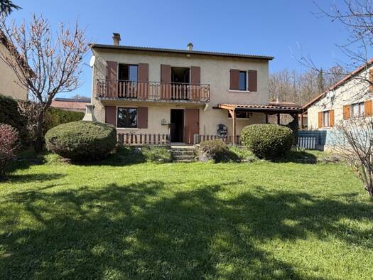 Maison à vendre 182 500 € 6 pièces 3 chambres 85 m² 500 m² de terrain Coubon 43700