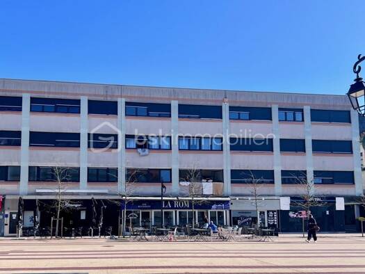 Immeuble à vendre 1 350 000 € 1 700 m² Centre-La Petite Forêt Forbach 57600