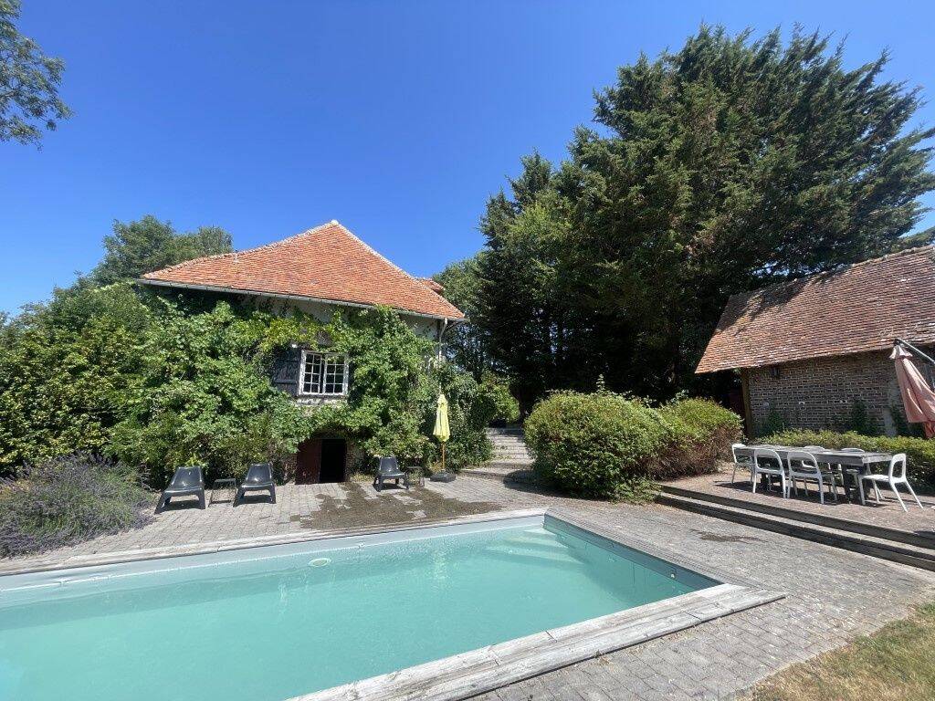 Maison 7 pièces 202 m² · à Lisieux · 202 m² · 534 000 €