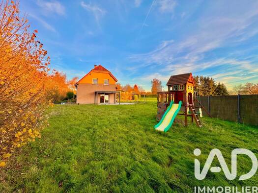 Maison à vendre 224 000 € 4 pièces 3 chambres 103 m² 856 m² de terrain Chavannes-les-Grands 90100