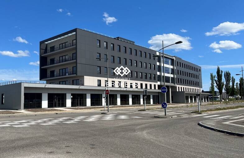 Local commercial à louer 5 299 € 357 m² de surface de vente Strasbourg 67200