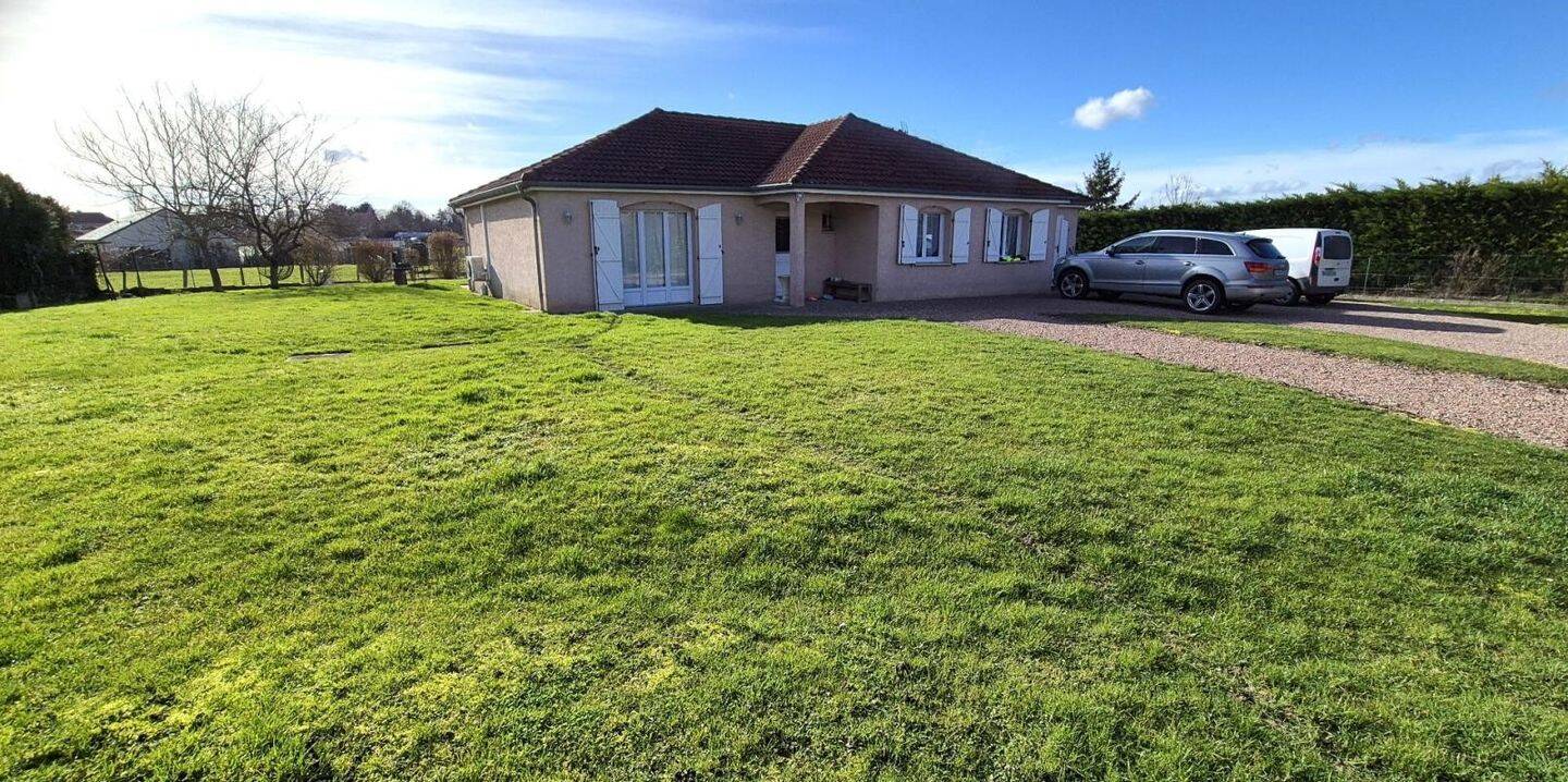 Maison 5 pièces 117 m² · à Giffaumont-Champaubert · 117 m² · 172 000 €