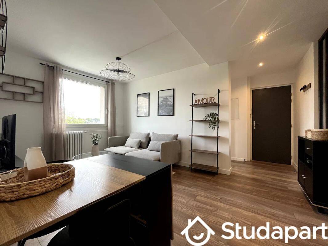 1 pièce 11 m² · à Melun · 11 m² · 540 €