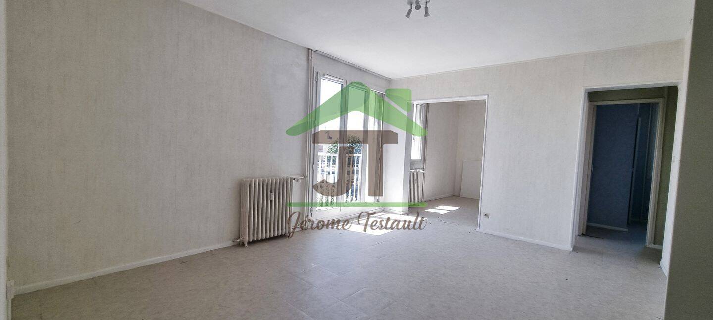 Appartement 4 pièces 69 m² · à Châteaudun · 68,5 m² · 63 900 €