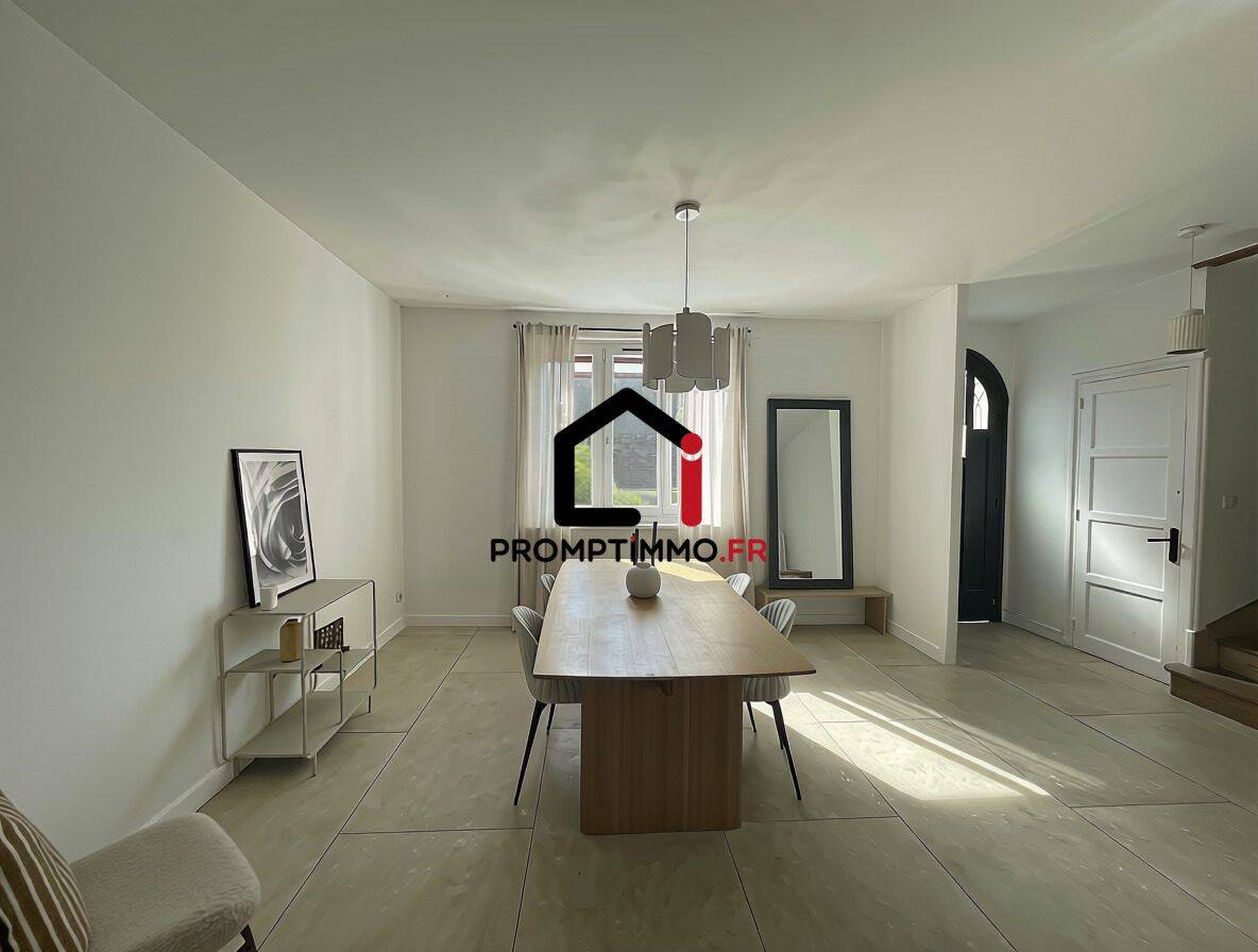 Maison 6 pièces 170 m² · à Roanne · 170 m² · 312 000 €
