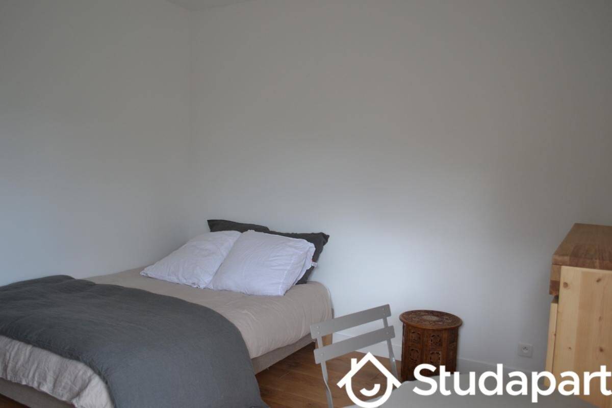 Appartement 1 pièce 24 m² · à Loperhet · 24 m² · 540 €