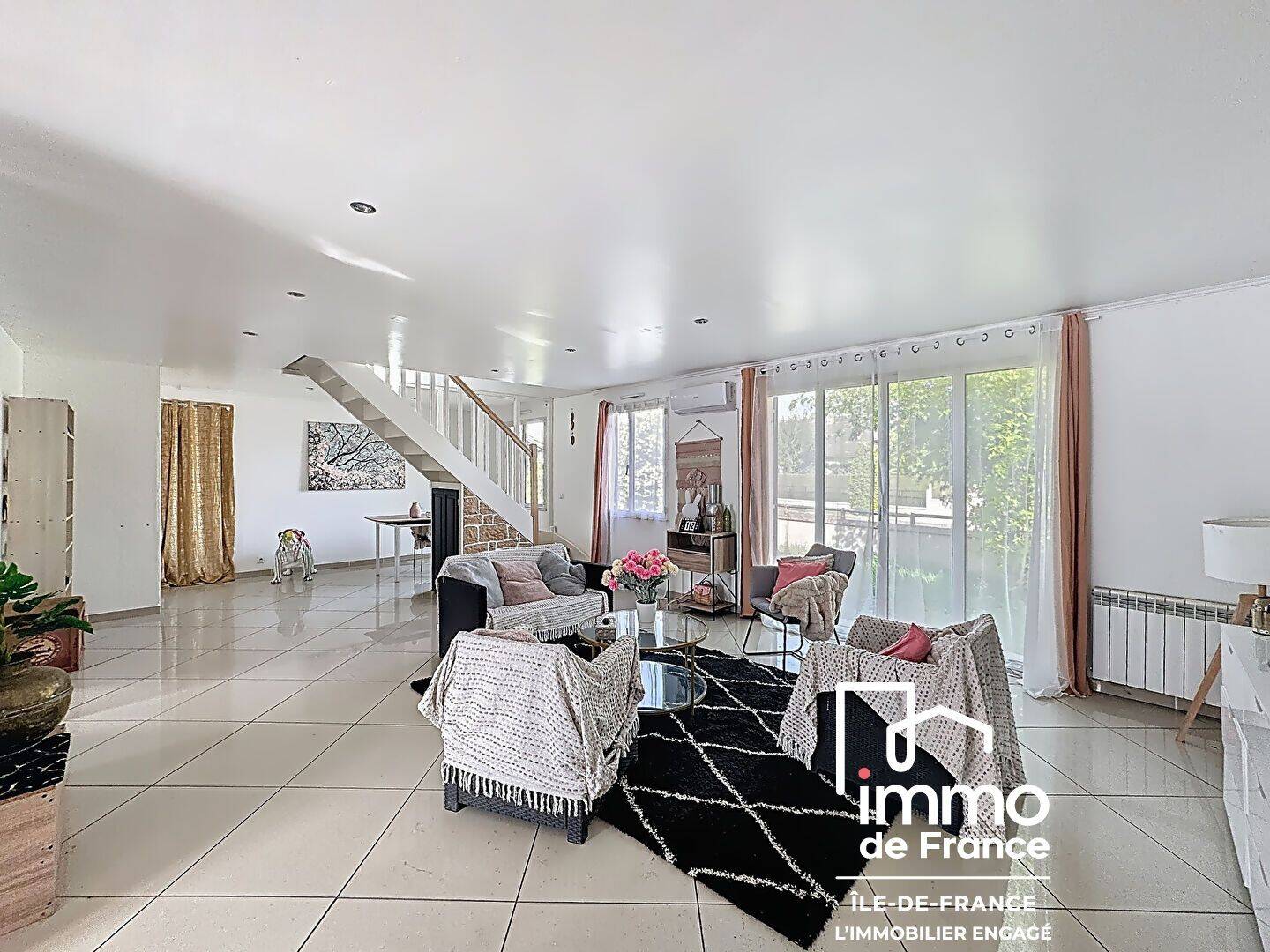 Maison 5 pièces 106 m² · à Illiers-Combray · 106 m² · 208 000 €