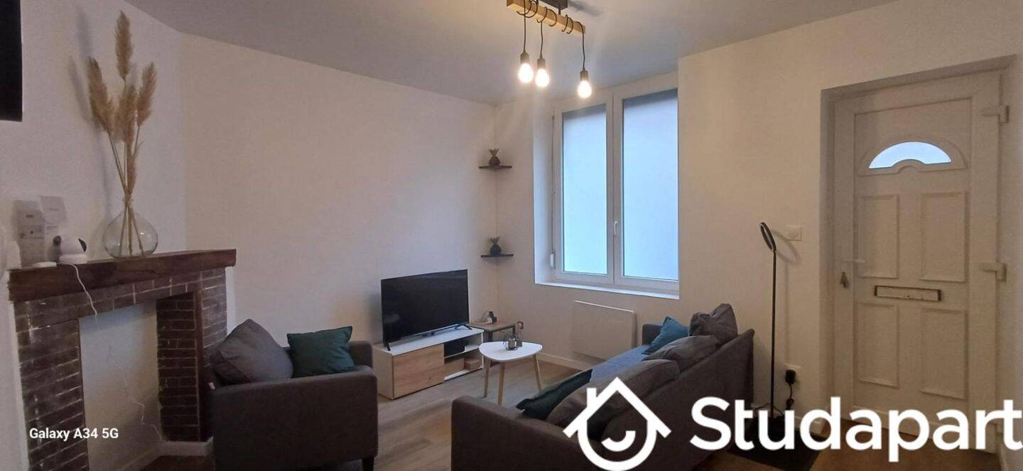 1 pièce 13 m² · à Lille · 13 m² · 515 €/mois