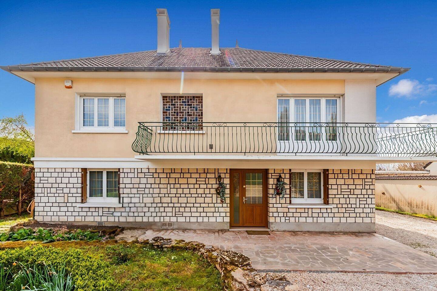 Maison 6 pièces 140 m² · à Yerres · 140 m² · 399 000 €