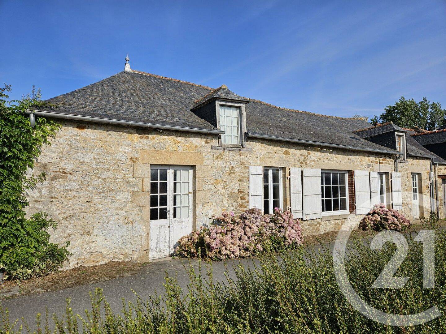 Maison 4 pièces 183 m² · à Beaussais-sur-Mer · 183,4 m² · 258 475 €
