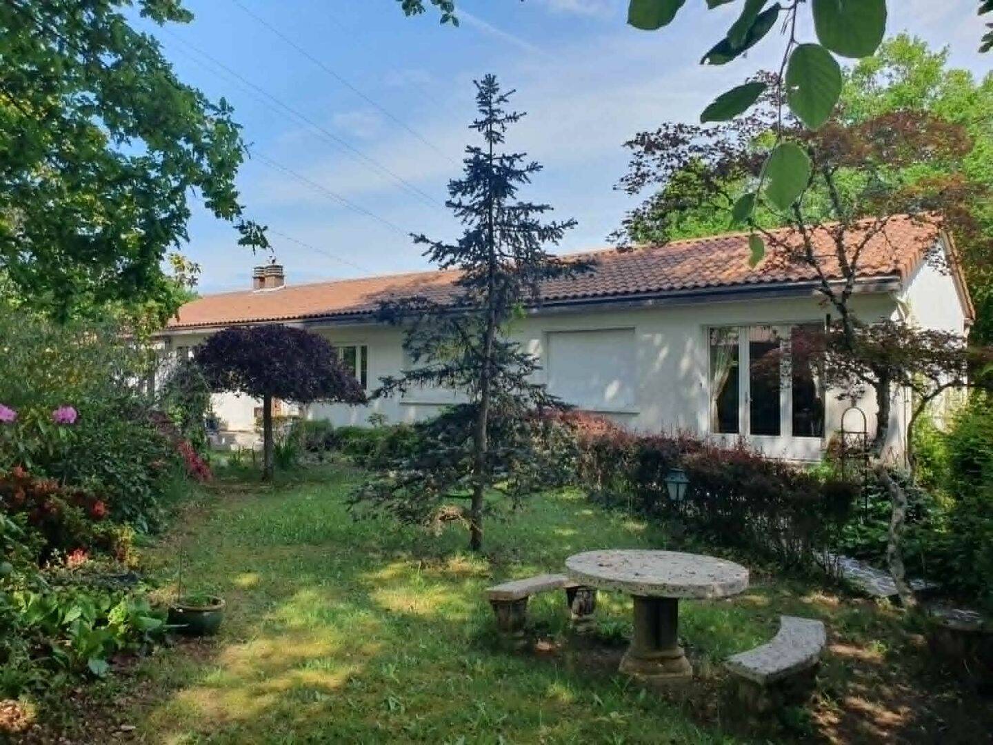 Maison 6 pièces 133 m² · à Isle · 133 m² · 242 600 €