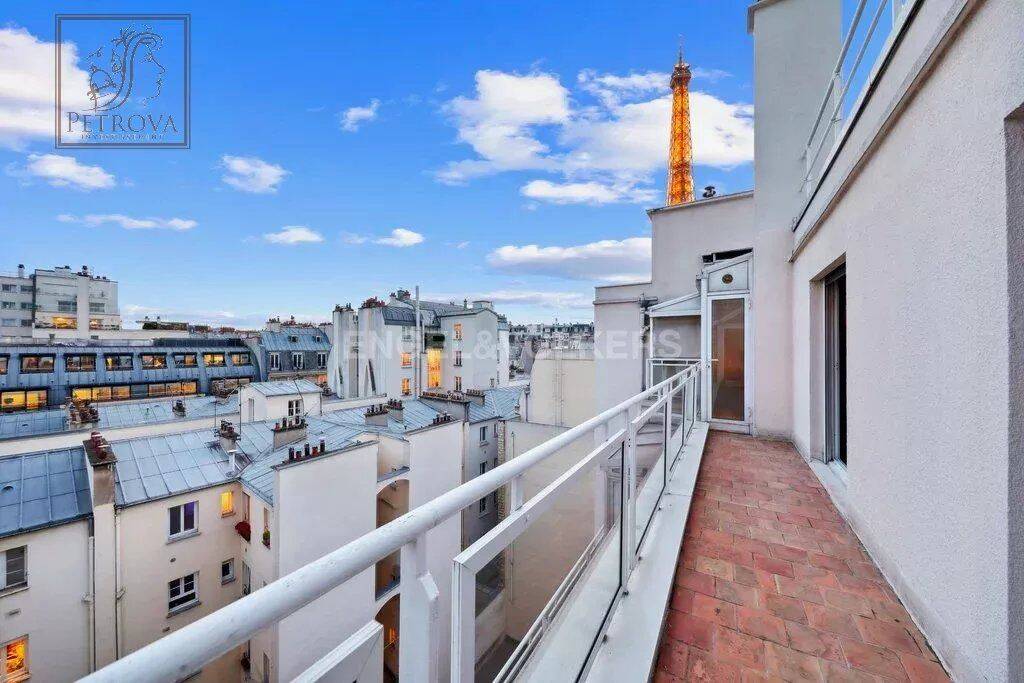 Appartement 3 pièces 68 m² · à Paris 7ème Arrondissement · 68 m² · 2 990 €/mois