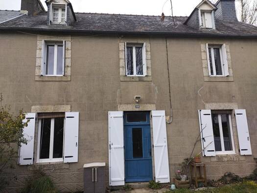 Maison à vendre 94 900 € 5 pièces 3 chambres 96 m² 516 m² de terrain La Feuillée 29690