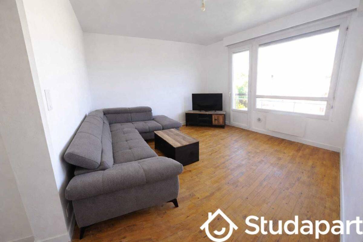 Appartement 2 pièces 43 m² · à Annemasse · 43 m² · 1 300 €