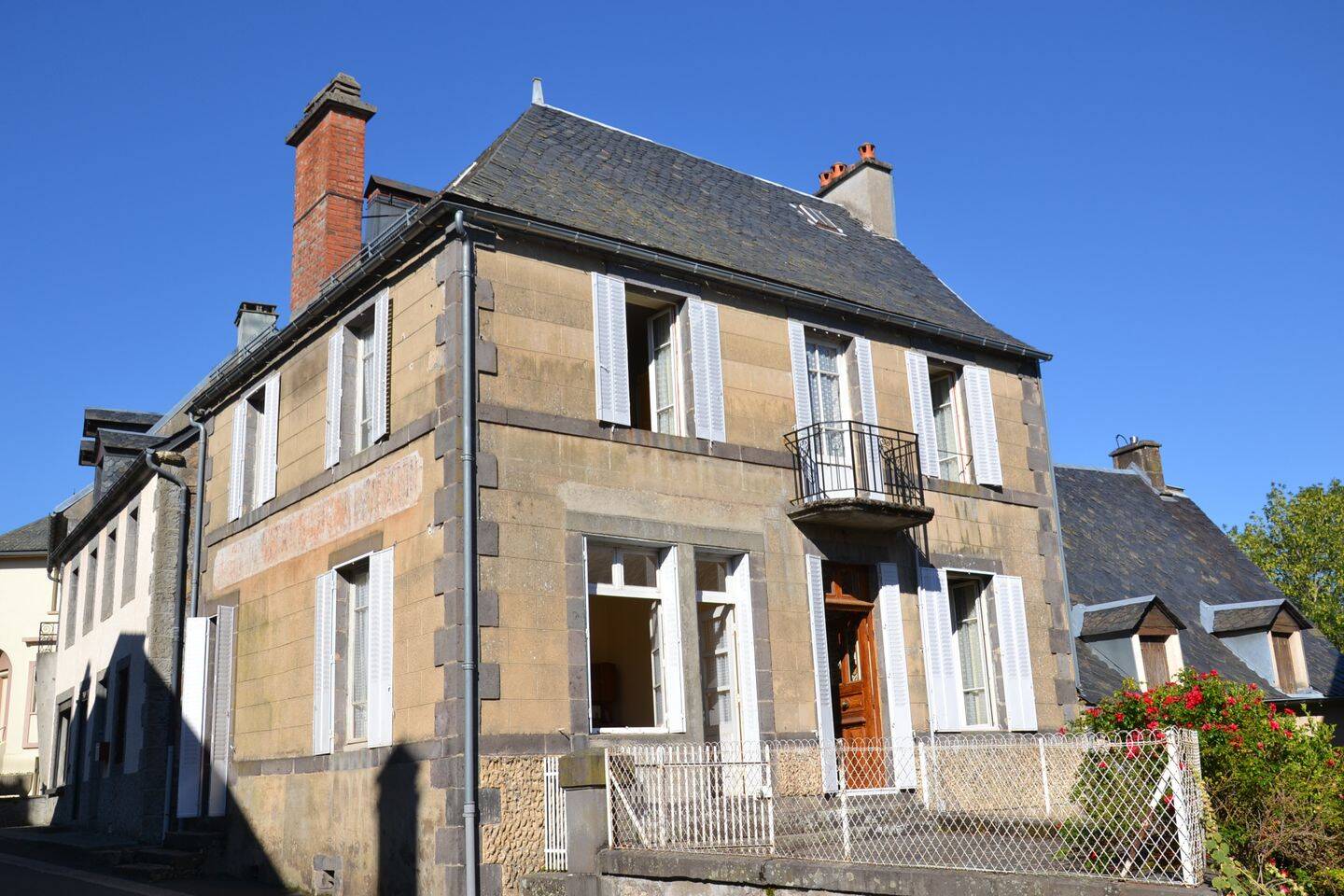 Belle maison de ville de 160 m² bien située à fort potentiel