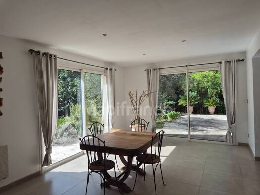 Maison à vendre 385 000 € 5 pièces 3 chambres 173 m² 1 190 m² de terrain Silhol-Pierre Plantée-Conilhères Alès 30100