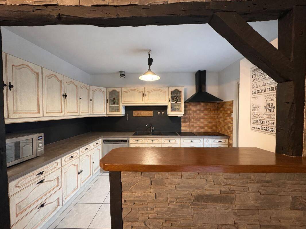 Maison 4 pièces 107 m² · à Bonneuil-Matours · 107,5 m² · 165 000 €