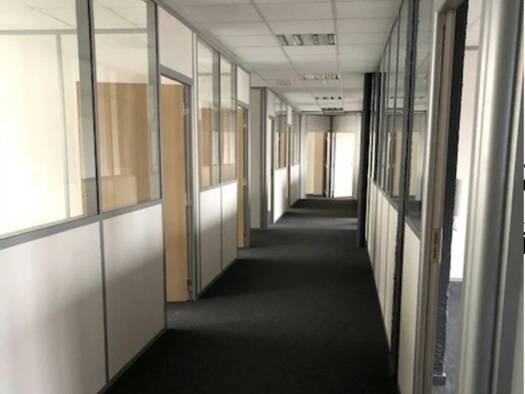 Espace bureau à louer 1 435 € 147 m² de bureaux Le Havre 76600