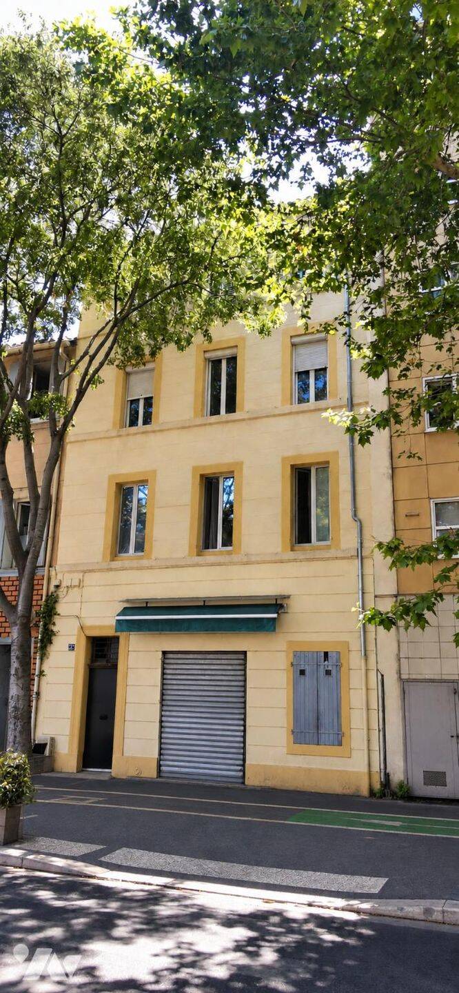 Appartement 2 pièces 56 m² · à Marseille 3ème Arrondissement · 56 m² · 38 000 €