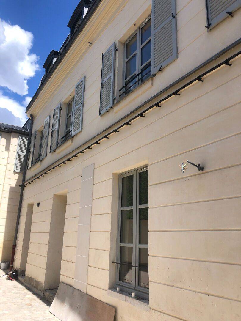Appartement 1 pièce 19 m² · à Versailles · 19 m² · 780 €