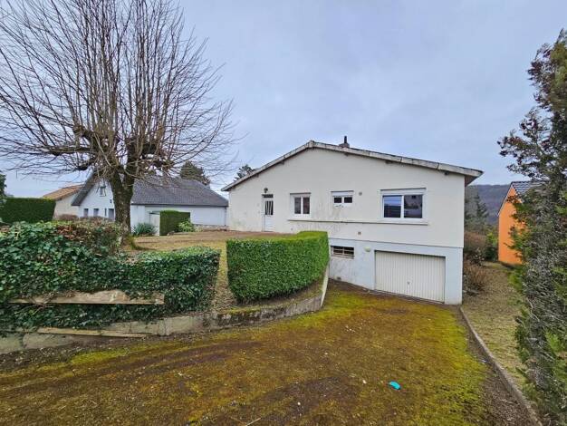Maison de plain-pied à vendre 249 000 € 5 pièces 3 chambres 110 m² 1 459 m² de terrain Algrange 57440