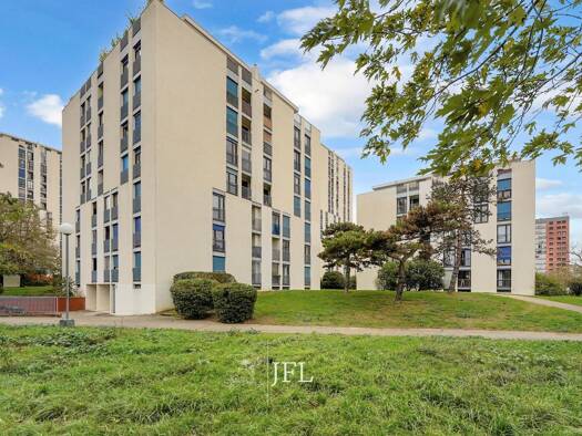 Appartement à vendre 85 000 € 2 pièces 1 chambre 42 m² Étage 8/8 Papus Toulouse 31100