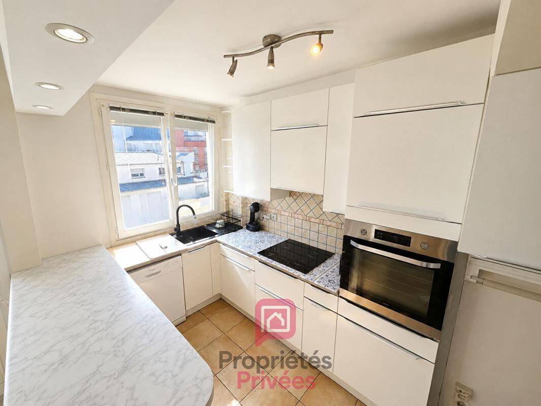 Appartement 4 pièces 66 m² · à Paris 15ème Arrondissement · 66 m² · 530 000 €