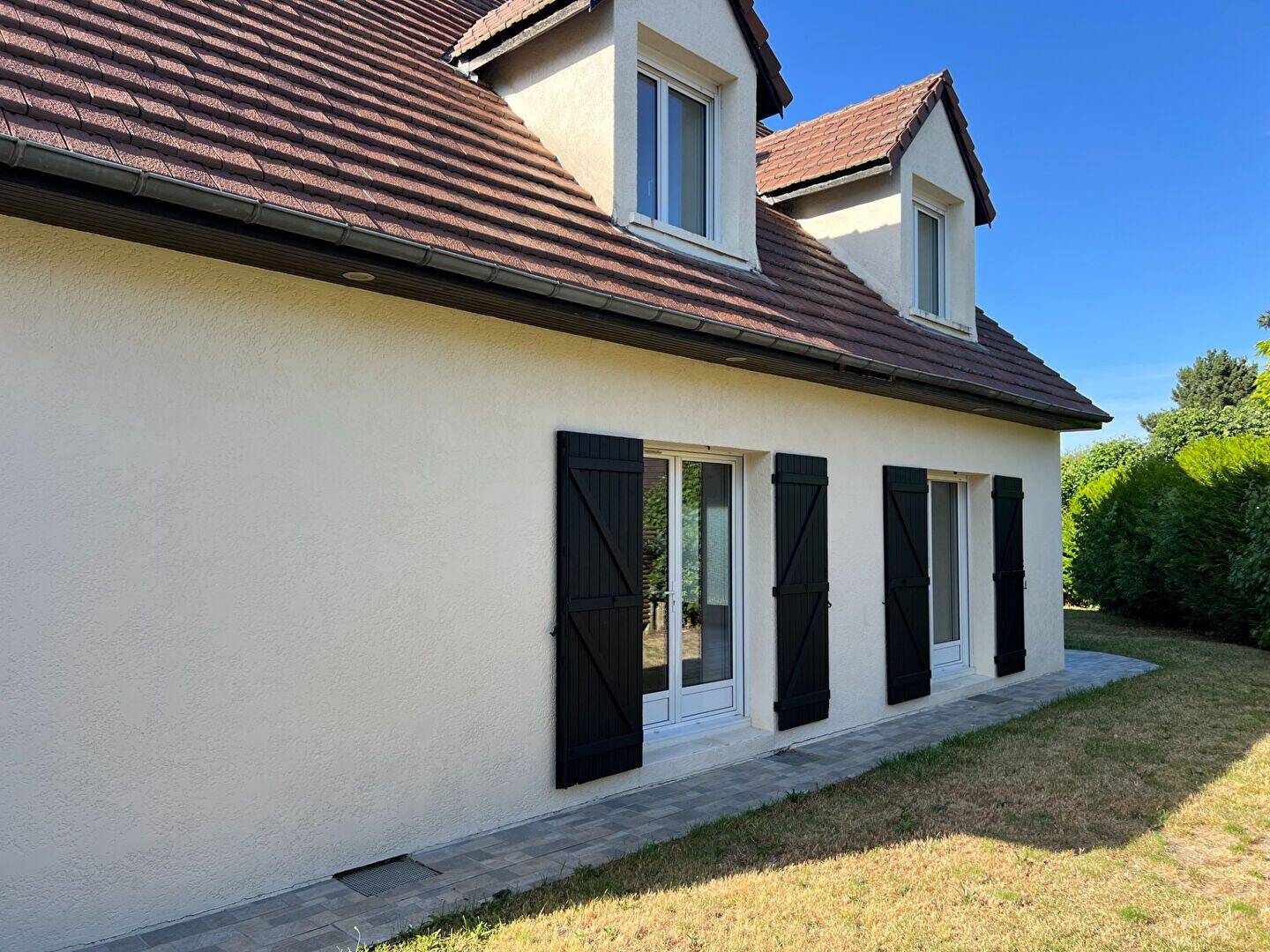 Maison 6 pièces 136 m² · à Lamorlaye · 136 m² · 495 000 €