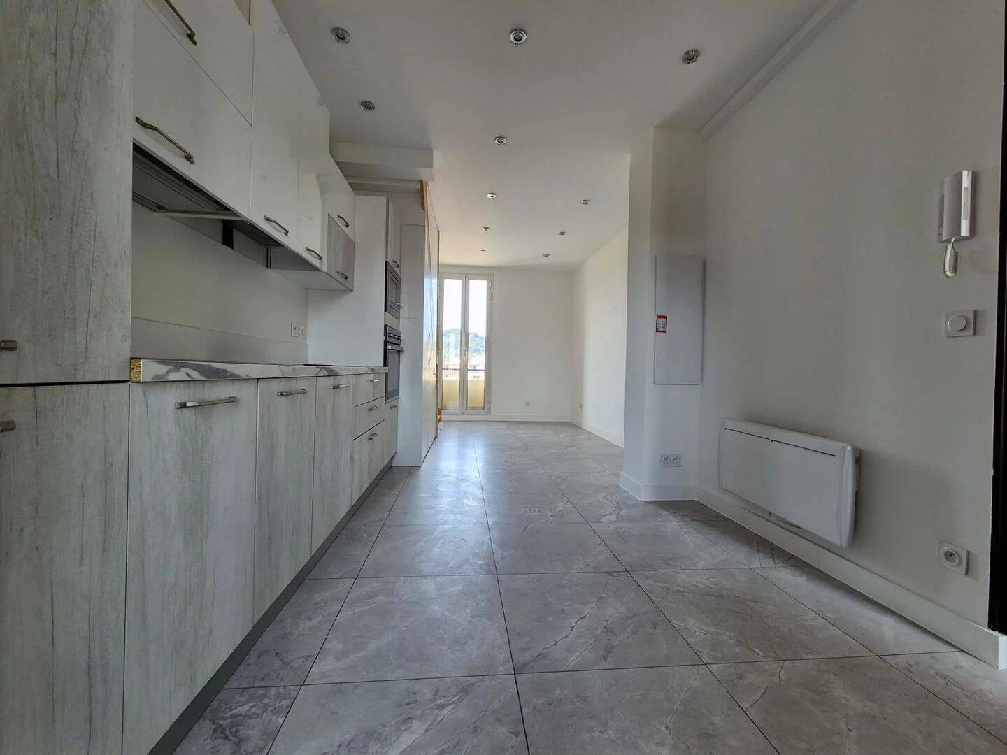 Appartement 2 pièces 28 m² · à Vallauris · 28 m² · 125 000 €