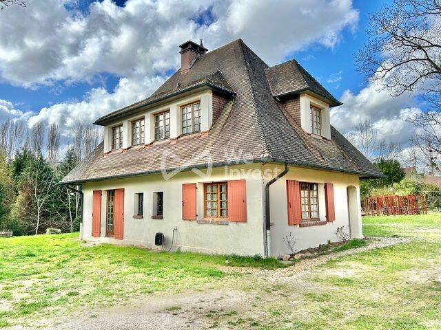 Maison 8 pièces 226 m² · à Jouars-Pontchartrain · 226 m² · 570 000 €
