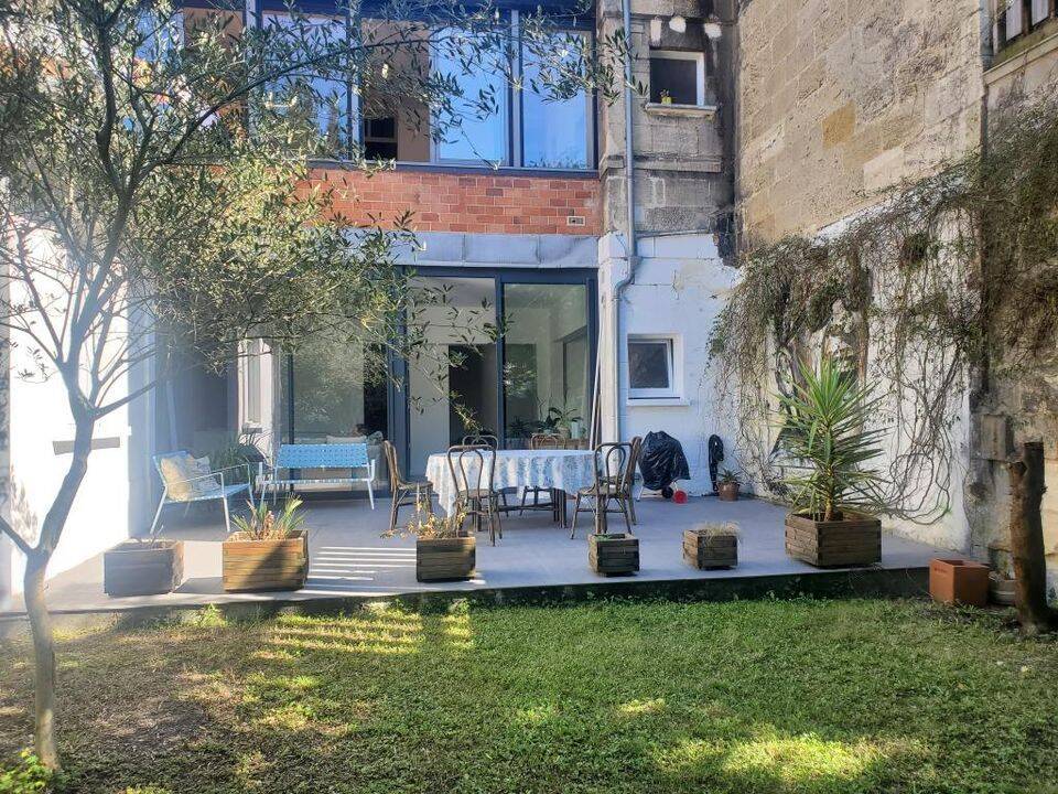 Appartement 3 pièces 77 m² · à Bordeaux · 77 m² · 1 539 €